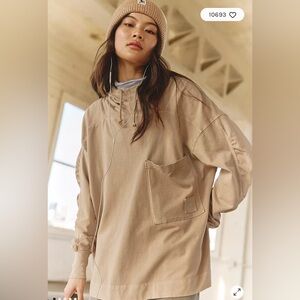 Free People Hot Shot Hooded Layer Doe taupe